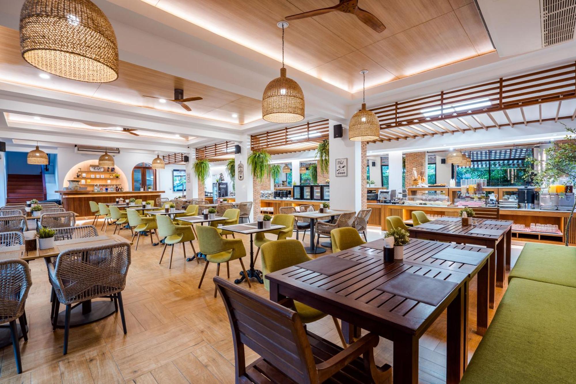 Ayrest Hua Hin Hotel מראה חיצוני תמונה