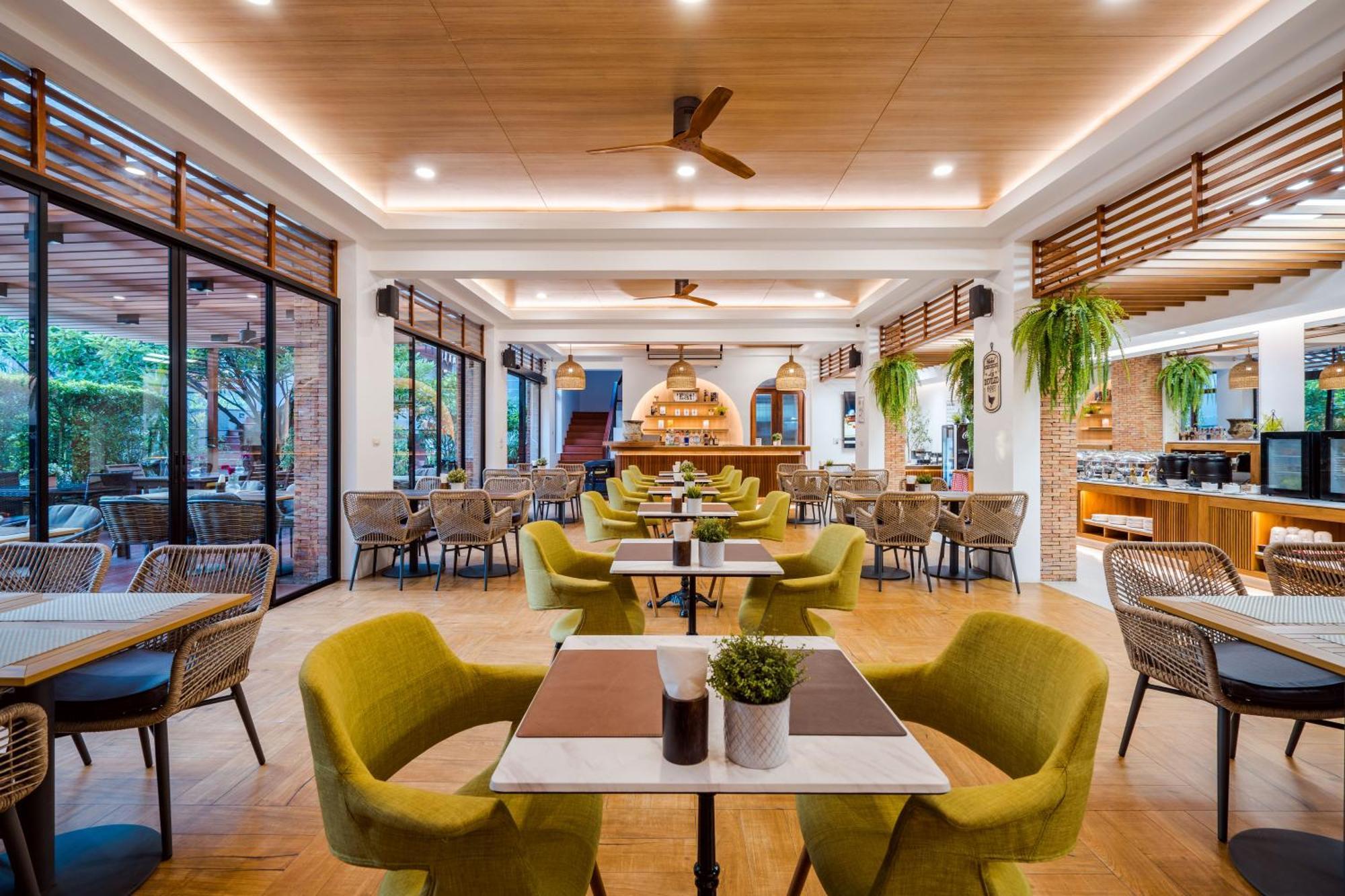 Ayrest Hua Hin Hotel מראה חיצוני תמונה