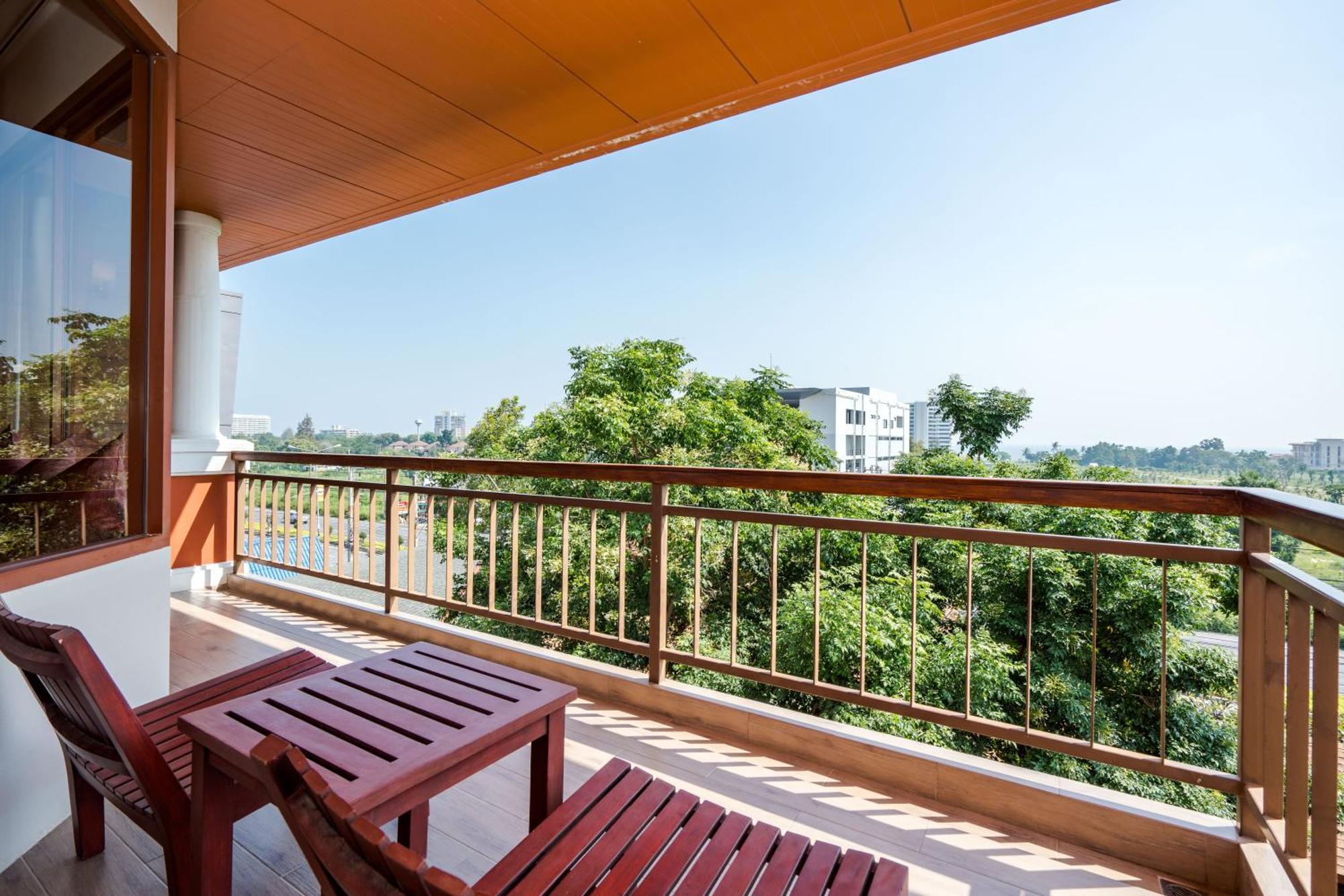 Ayrest Hua Hin Hotel מראה חיצוני תמונה